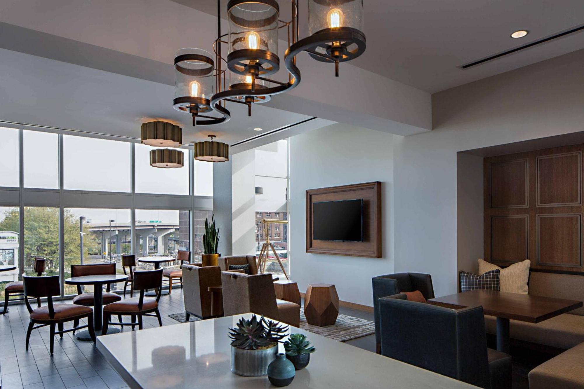 מלון Omaha Marriott Downtown At The Capitol District מראה חיצוני תמונה