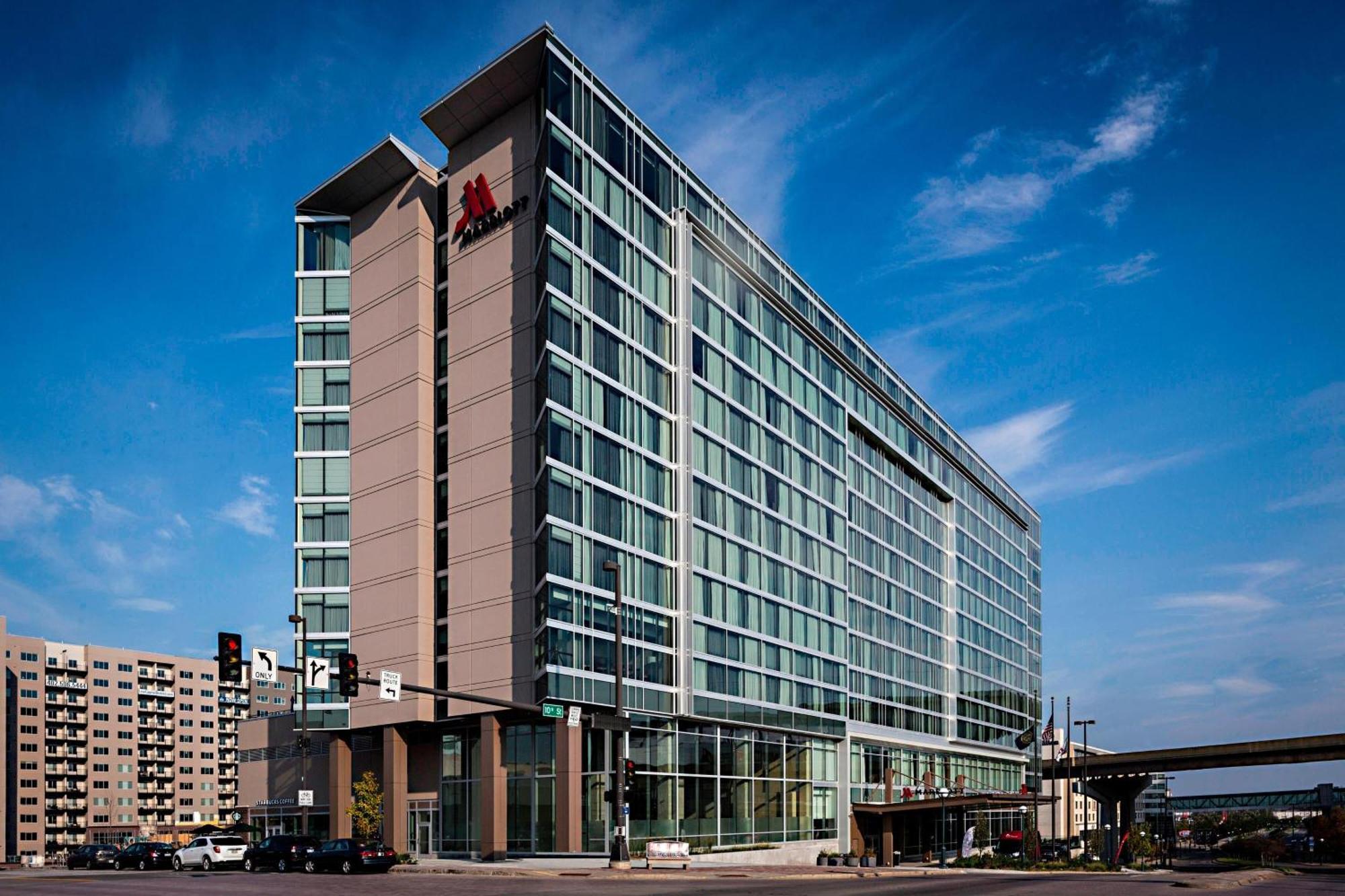 מלון Omaha Marriott Downtown At The Capitol District מראה חיצוני תמונה