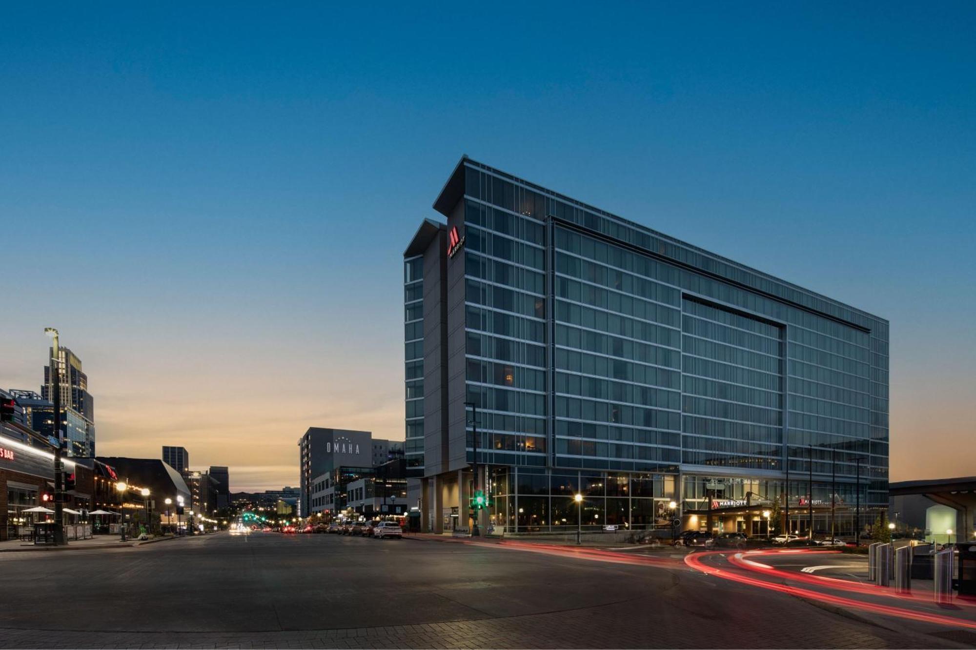 מלון Omaha Marriott Downtown At The Capitol District מראה חיצוני תמונה