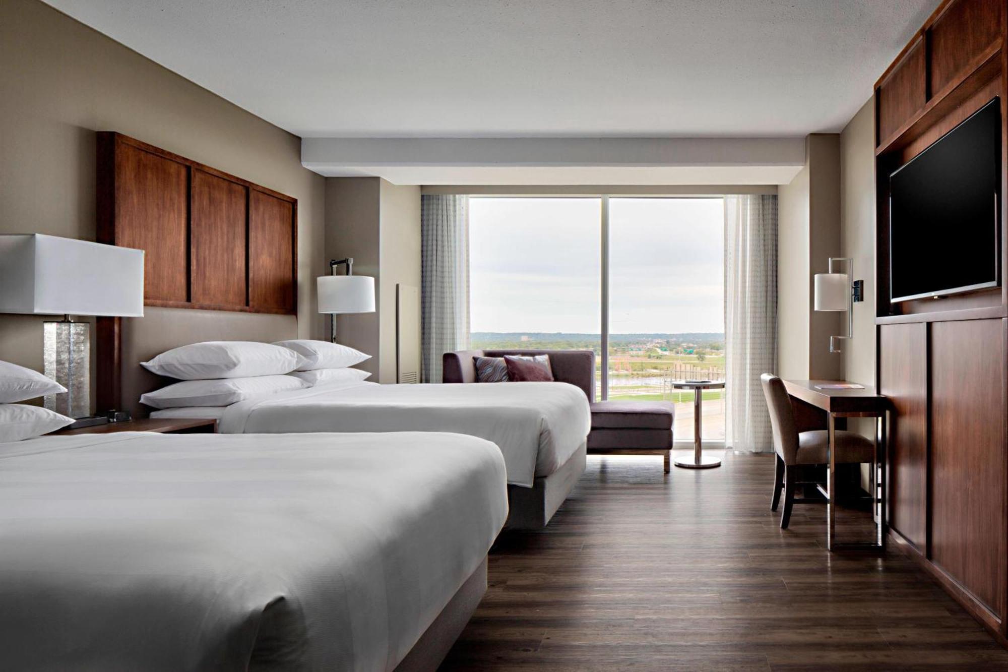 מלון Omaha Marriott Downtown At The Capitol District מראה חיצוני תמונה